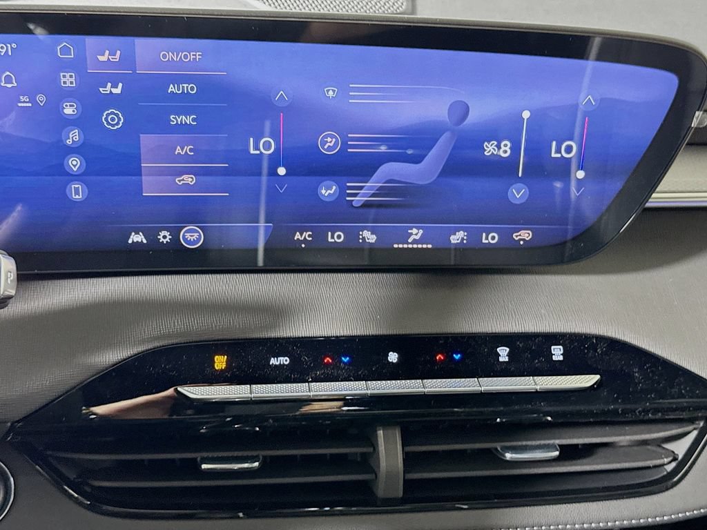 New 2026 Buick Enclave Sport Touring w/ Power Package FWD image 10