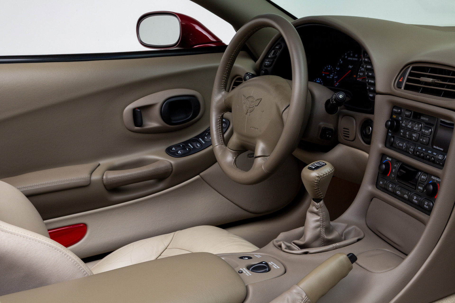 Used 2003 Chevrolet Corvette 50th Anniversary Edition w/ Preferred Equipment Group1 image 35