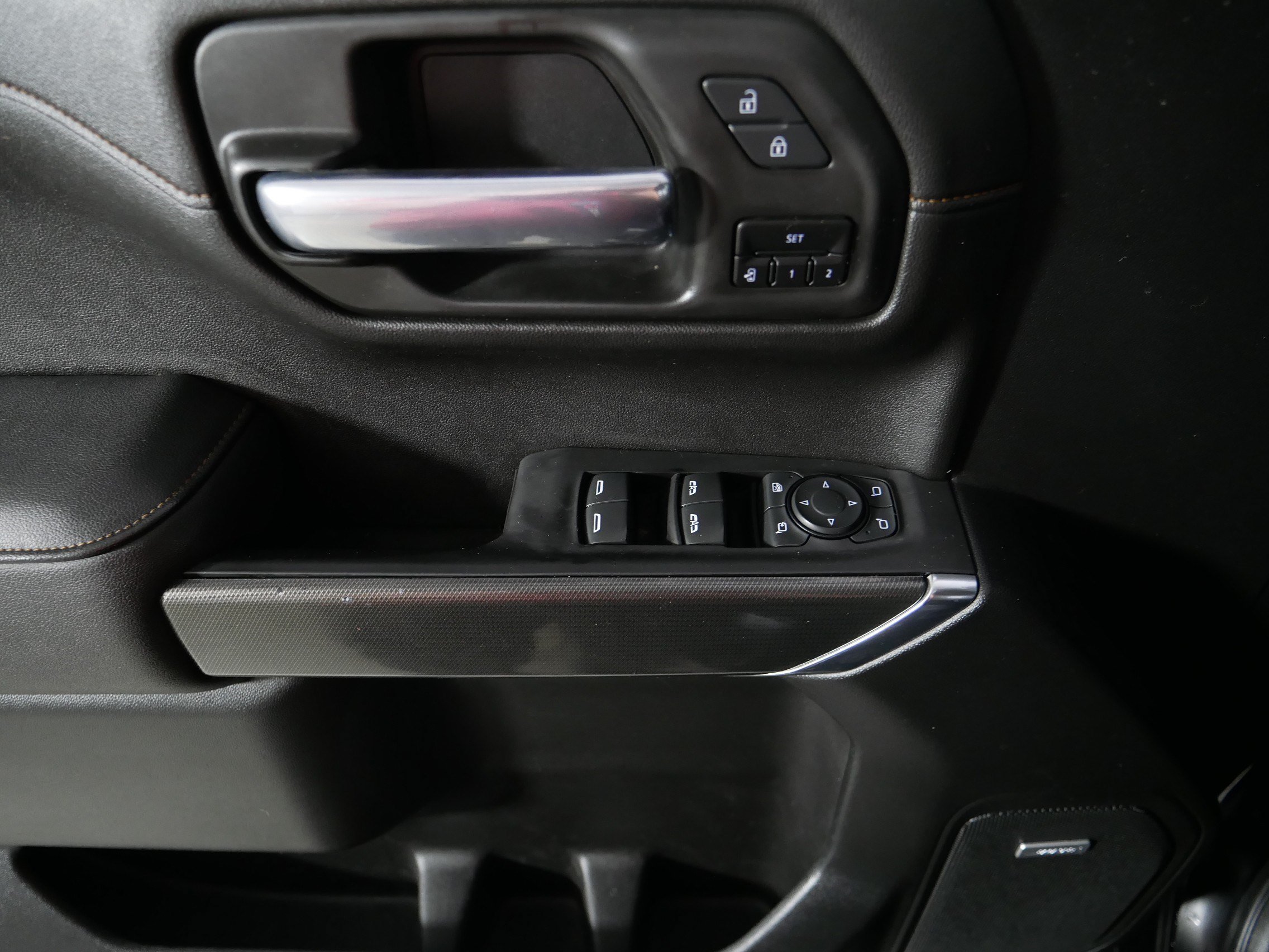 Used 2021 GMC Sierra 1500 AT4 w/ AT4 Premium Package AWD/4WD image 19