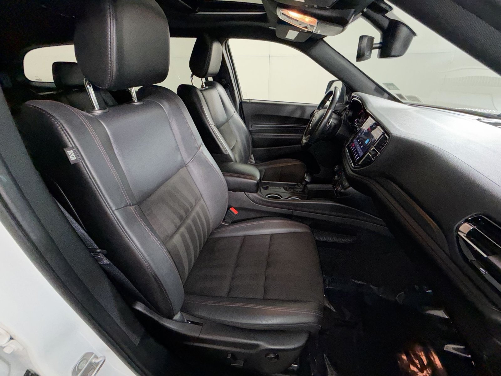 Used 2022 Dodge Durango R/T w/ Blacktop Package AWD/4WD image 28