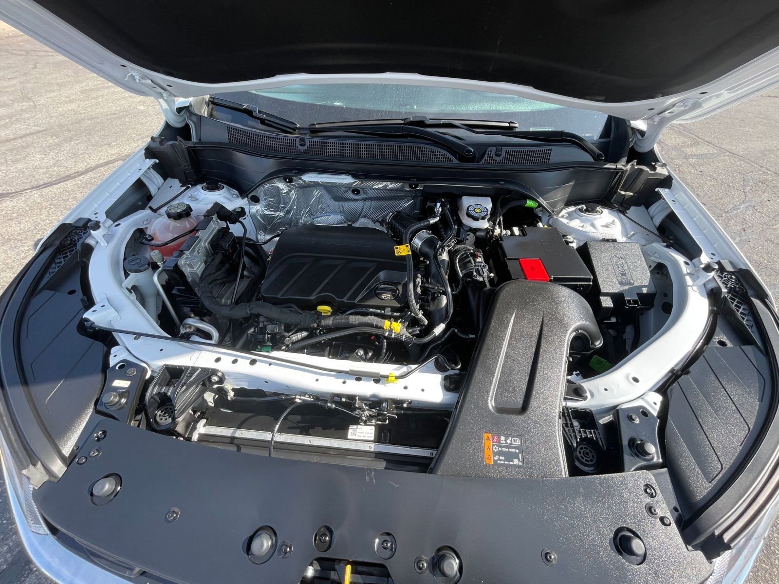 Used 2025 Chevrolet Trax LT w/ LT Convenience Package image 30