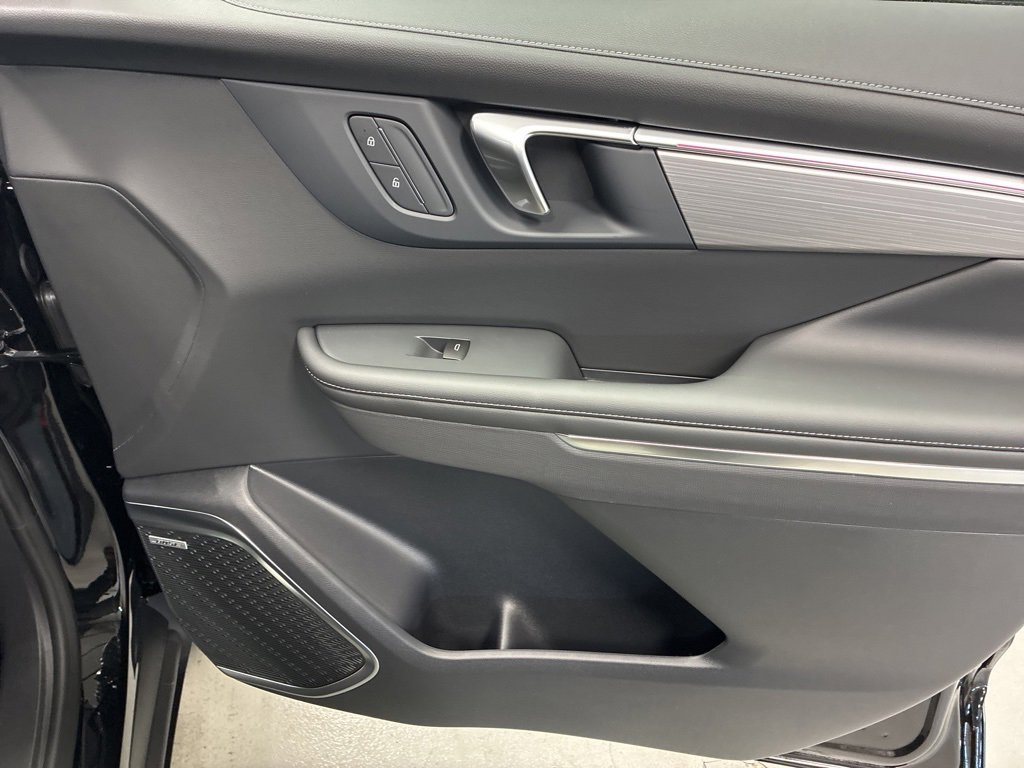 New 2026 Buick Enclave Preferred w/ Power Package image 8