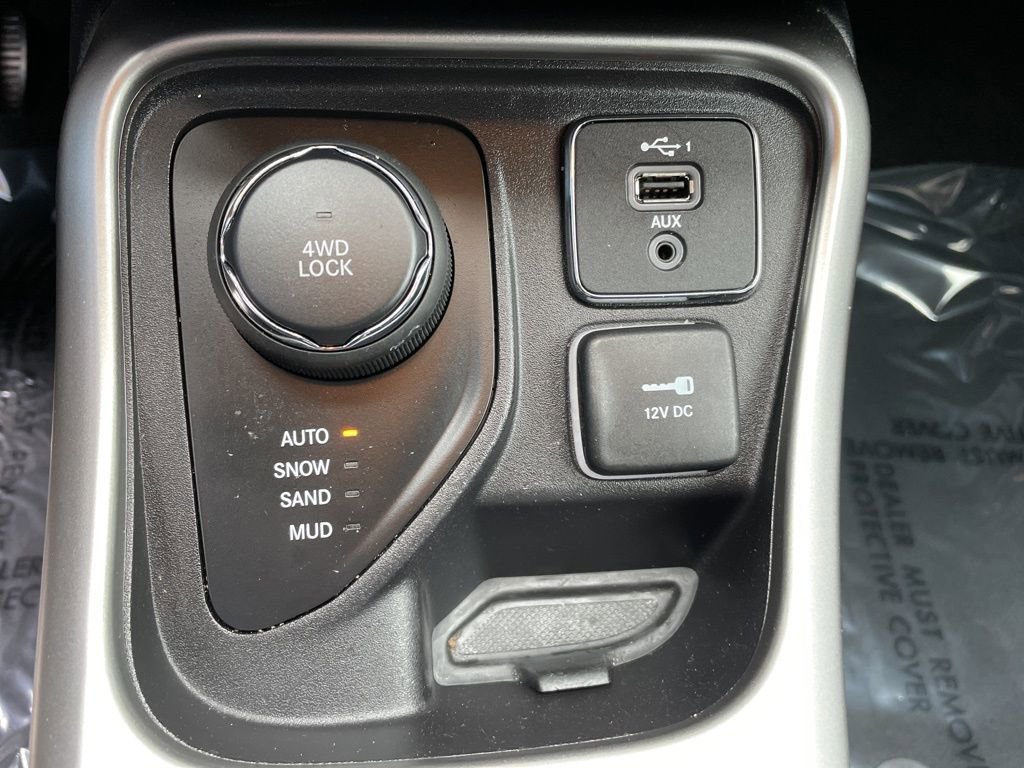 Used 2021 Jeep Compass Latitude w/ Convenience Group image 19