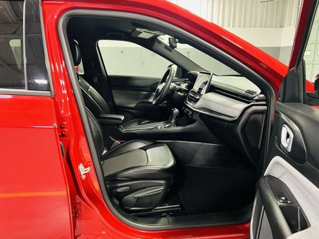 Used 2024 Jeep Compass Latitude image 33