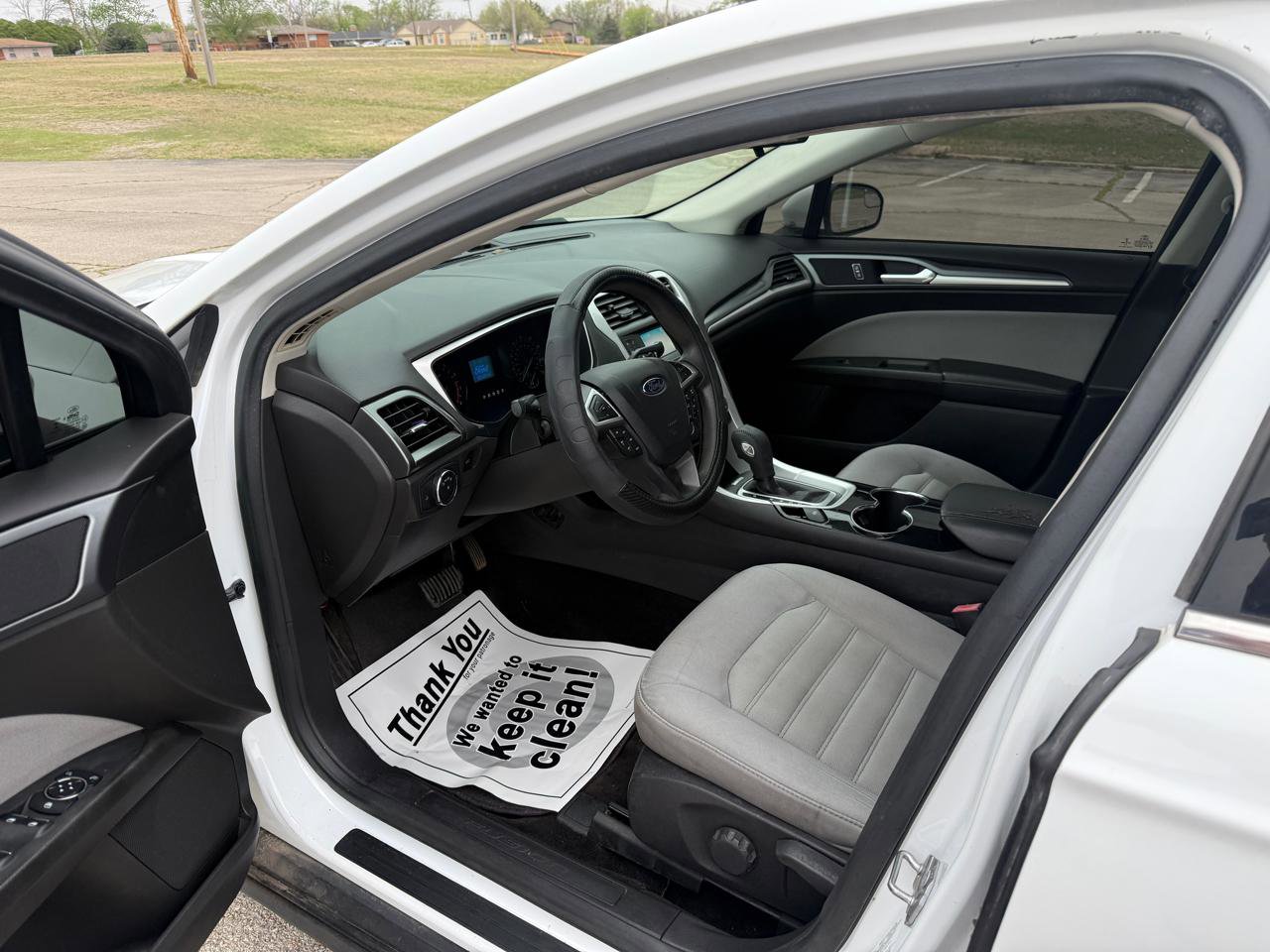 Used 2014 Ford Fusion S image 11