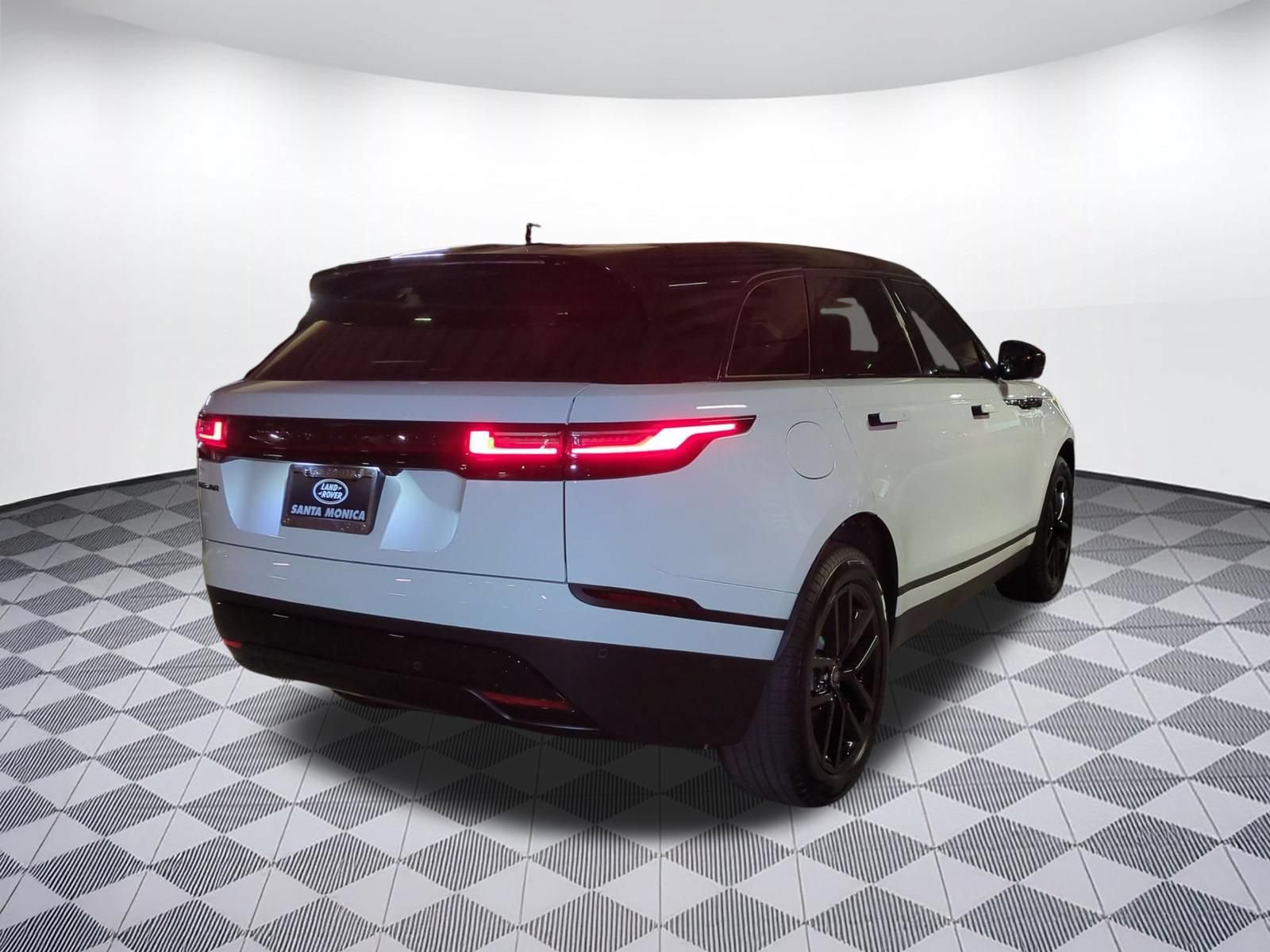 New 2026 Land Rover Range Rover Velar S AWD/4WD image 5