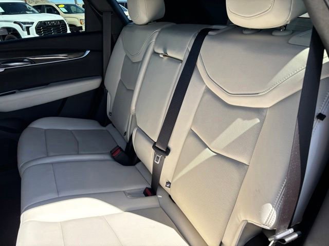 Used 2021 Cadillac XT5 Sportv w/ LPO, Floor Liner Package AWD/4WD image 18