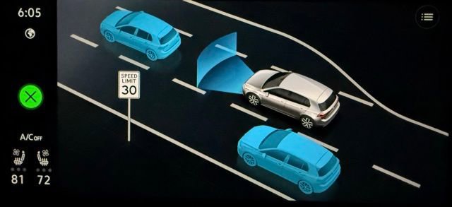 Used 2024 Volkswagen Golf R image 36