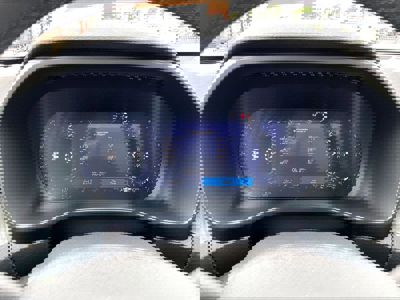 Used 2026 Volvo XC40 B5 Plus w/ Protection Package Premier image 22