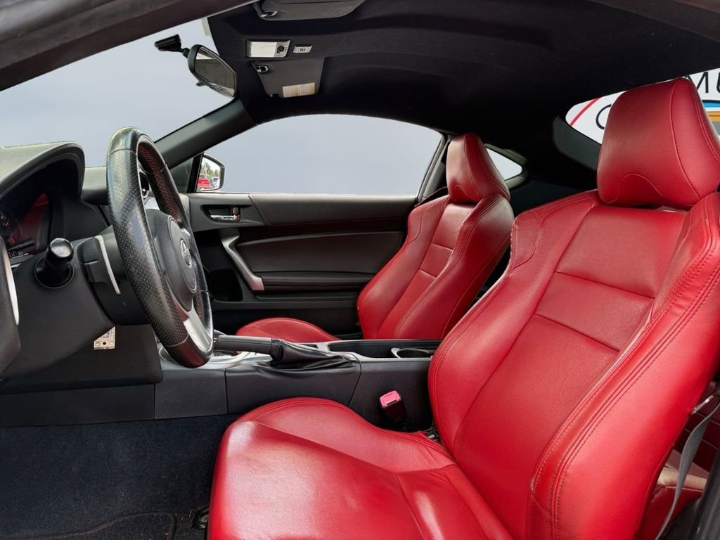Used 2013 Scion FR-S image 18