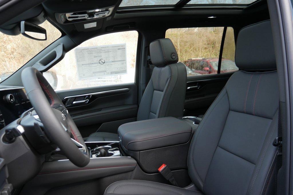 New 2026 Chevrolet Tahoe RST w/ RST Capability Package image 9