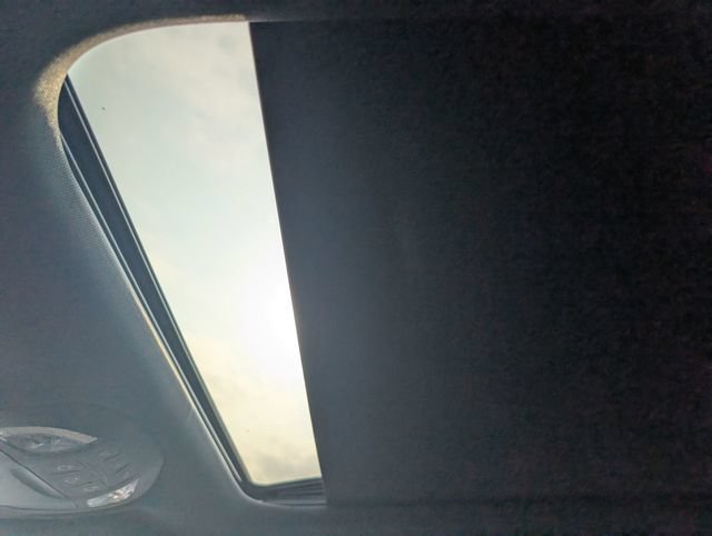 New 2027 Chrysler Pacifica Limited FWD image 19