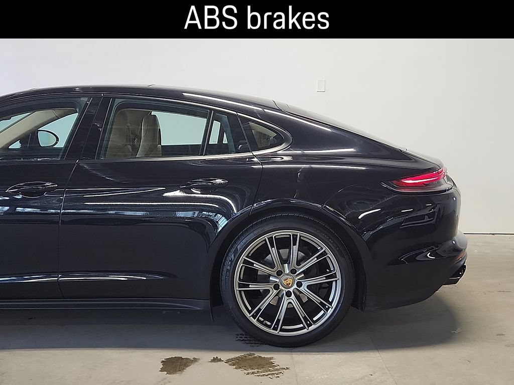 Certified 2023 Porsche Panamera image 7