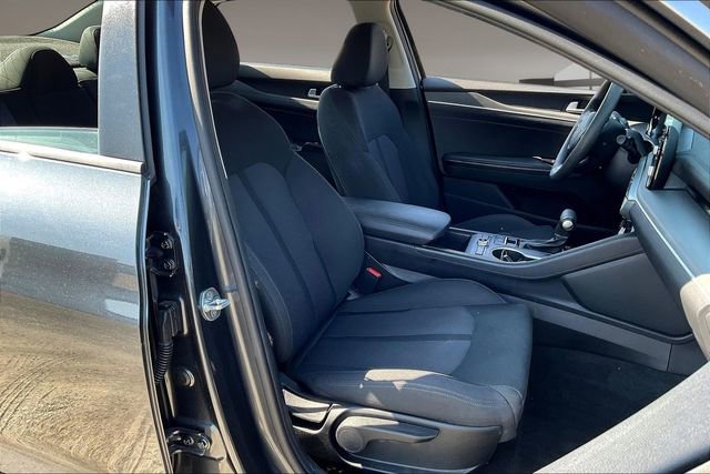 Used 2022 Kia K5 LXS image 19