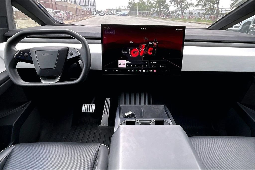 Used 2024 Tesla Cybertruck Cyberbeast AWD/4WD image 15