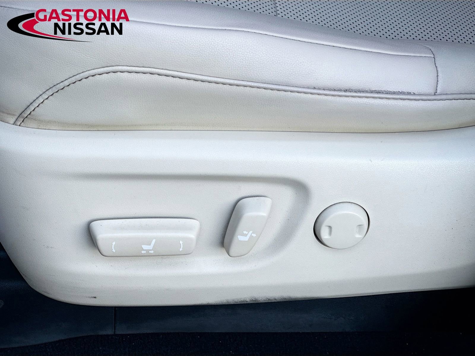 Used 2023 Lexus GX 460 Premium w/ Premium Package image 37