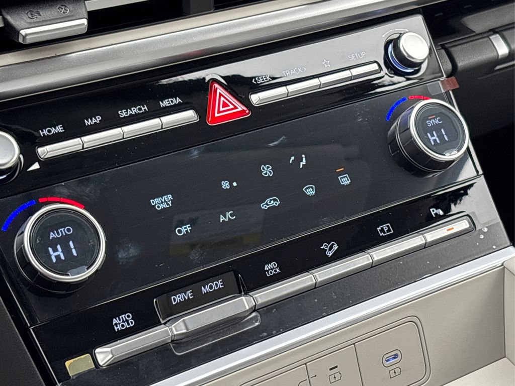 New 2026 Hyundai Santa Fe SE image 19