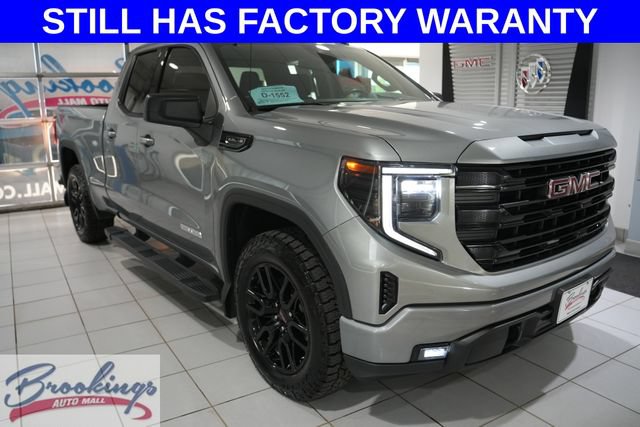 Used 2025 GMC Sierra 1500 Elevation AWD/4WD image 1