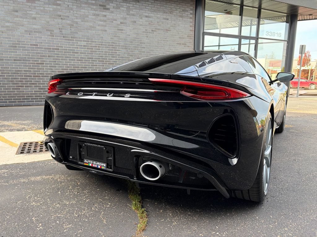 New 2026 Lotus Emira SE RWD image 5