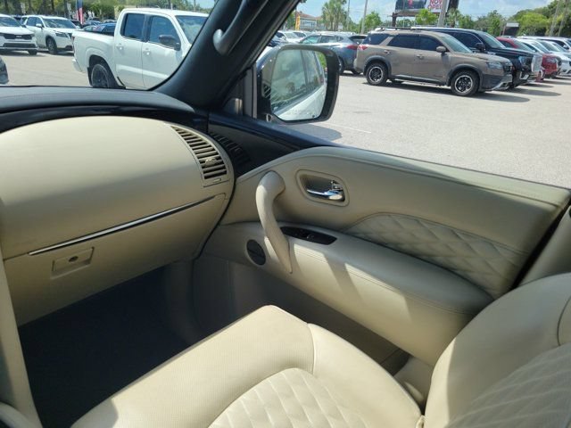 Used 2024 INFINITI QX80 Sensory AWD/4WD image 18