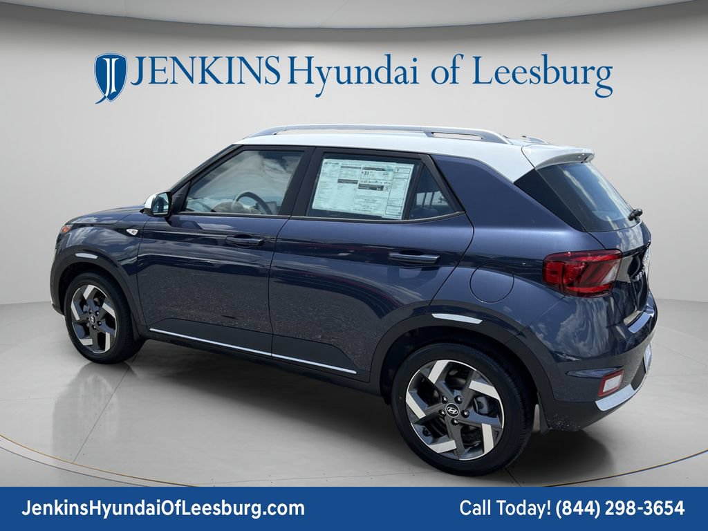 New 2026 Hyundai Venue SEL FWD image 7