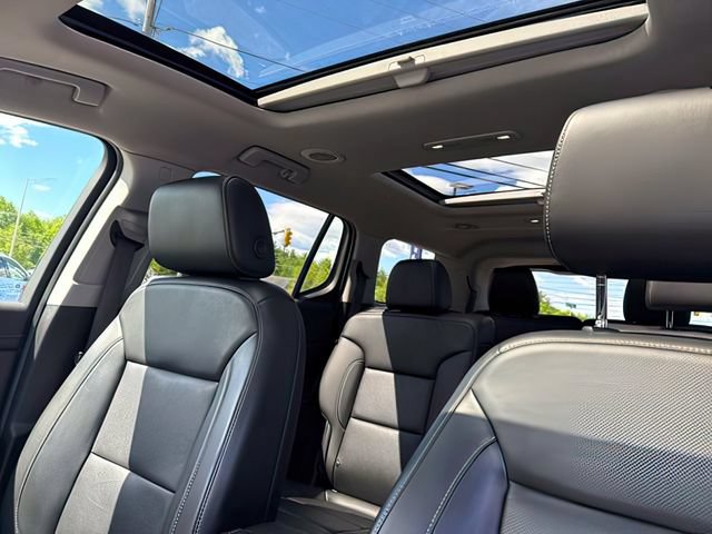 Used 2021 GMC Acadia SLT w/ Elevation Edition AWD/4WD image 16