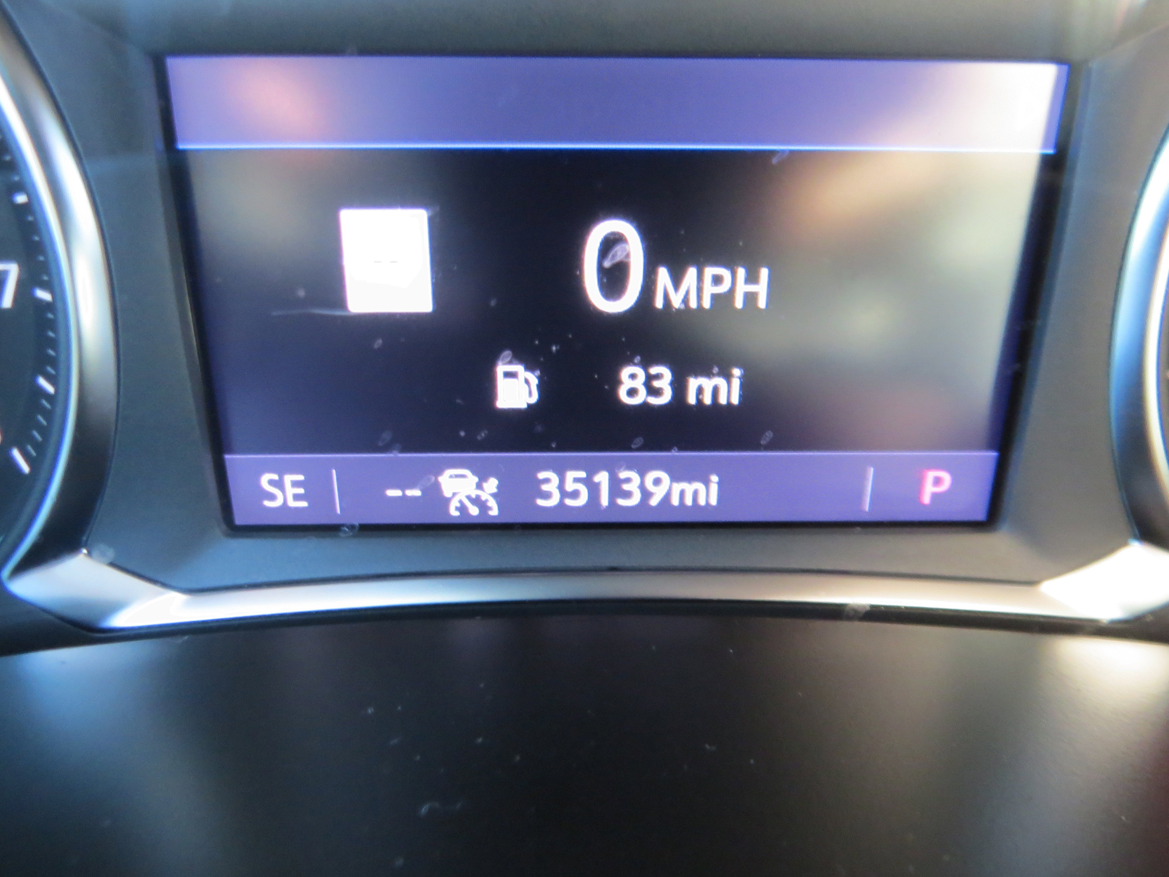 Used 2022 Chevrolet Equinox RS w/ RS Leather Package image 19