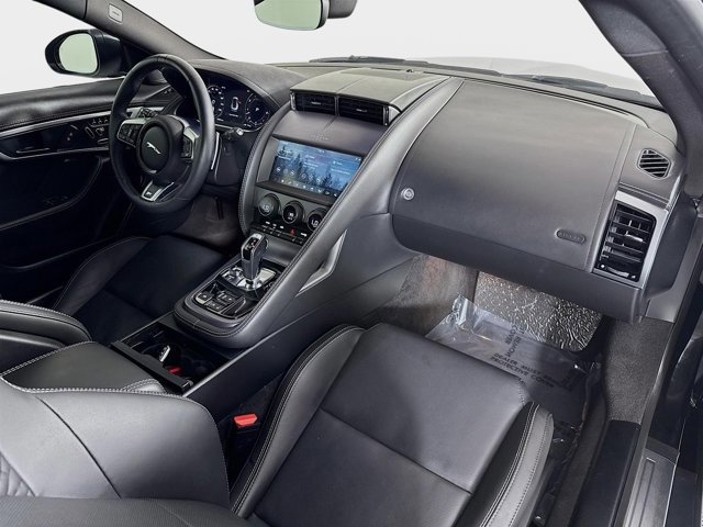 Used 2023 Jaguar F-TYPE R image 25