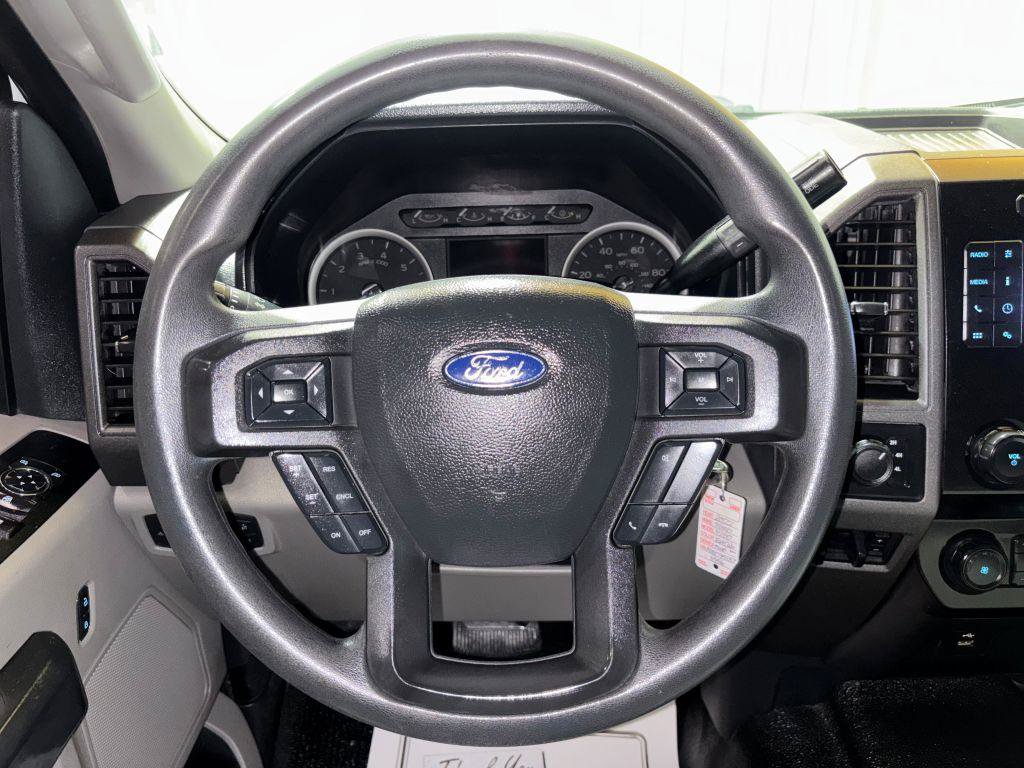 Used 2022 Ford F250 XL w/ Power Equipment Group AWD/4WD image 18