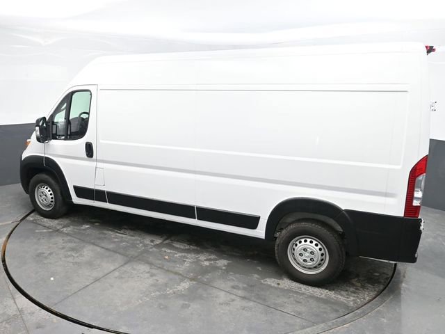 Used 2025 RAM ProMaster 2500 w/ Convenience Group image 27