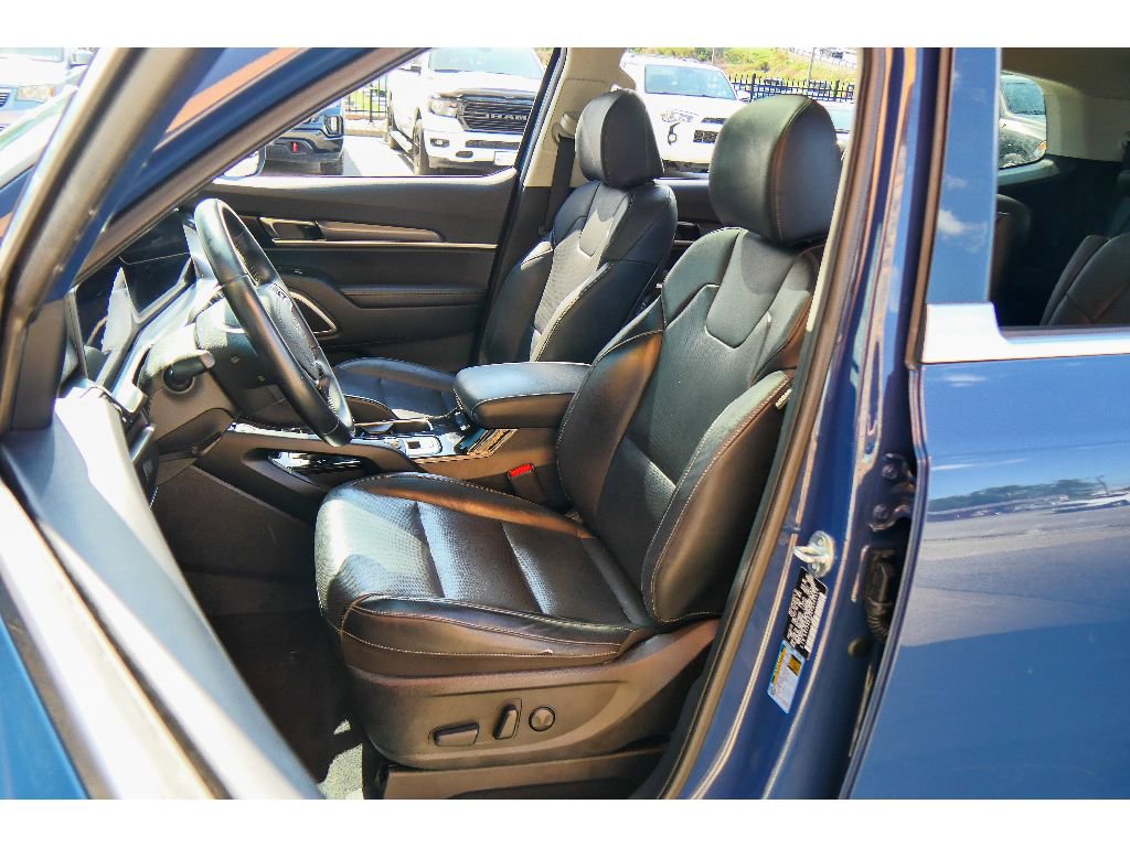 Used 2023 Kia Telluride S w/ S Sunroof Package image 11
