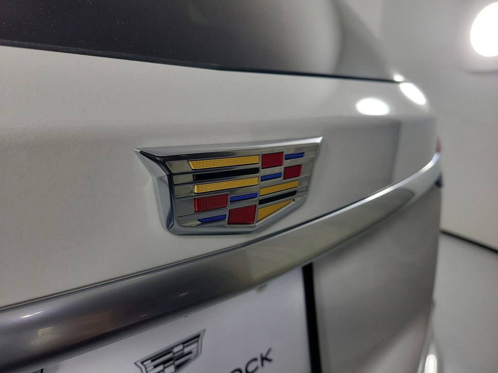 Certified 2024 Cadillac XT6 Premium Luxury w/ LPO, Floor Liner Package image 6