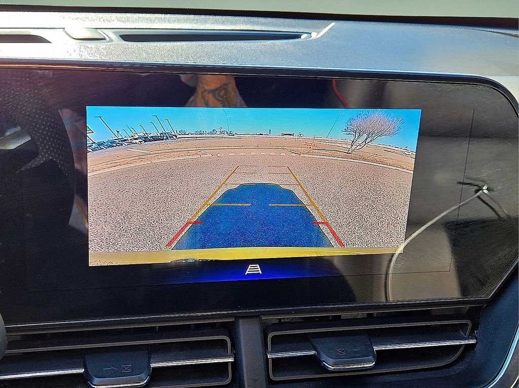 Used 2024 Chevrolet Trax RS w/ Driver Confidence Package image 26