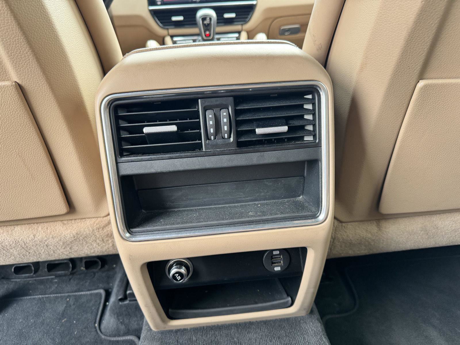 Used 2019 Porsche Cayenne image 17