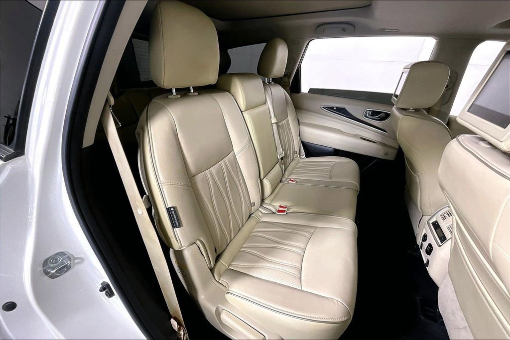 Used 2018 INFINITI QX60 Luxe w/ Deluxe Technology Package image 27