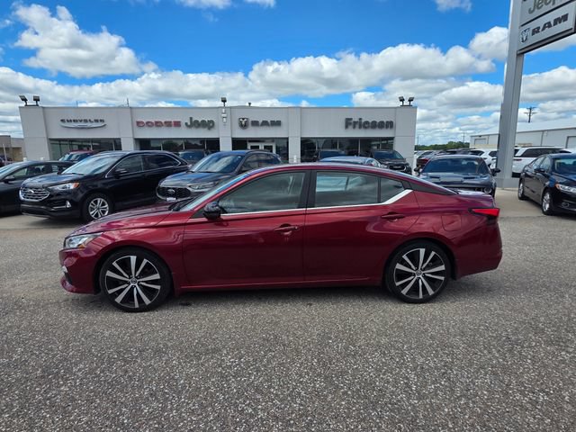 Used 2020 Nissan Altima 2.0 SR FWD image 9