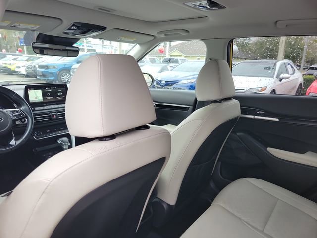Used 2021 Kia Seltos SX w/ SX Sunroof Package image 28