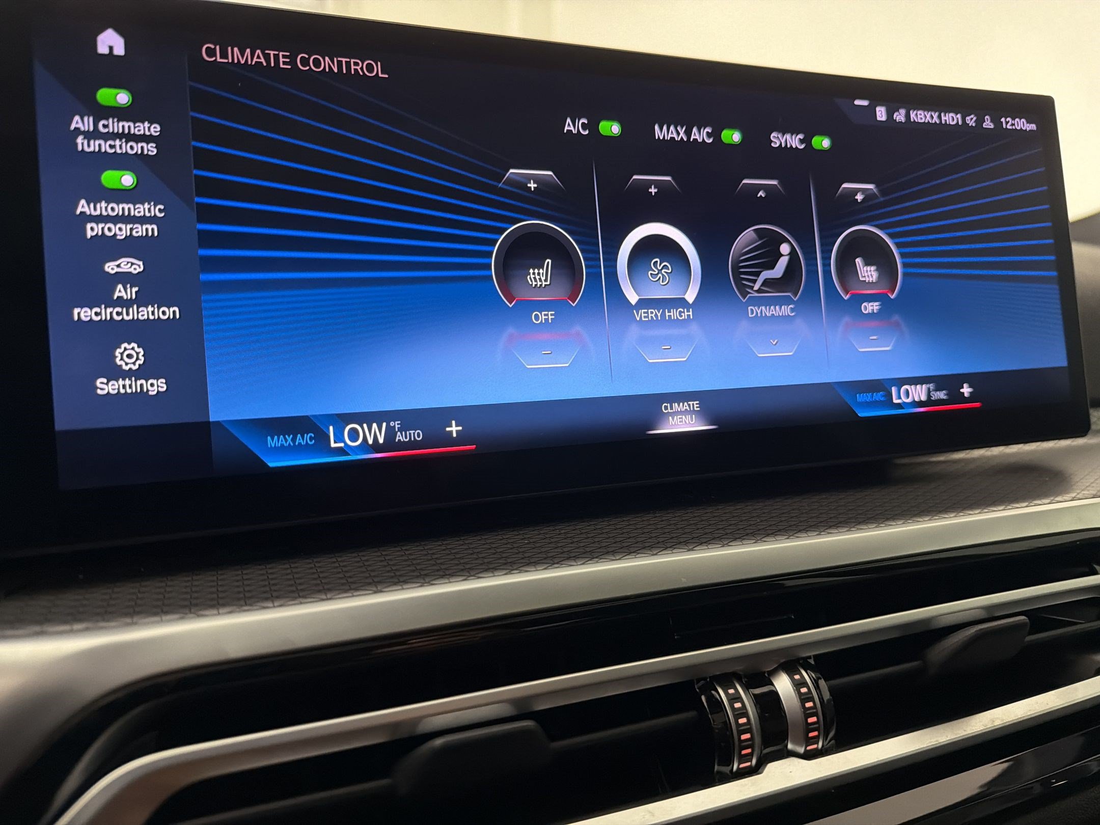 Certified 2023 BMW 330i Sedan w/ M Sport Package RWD image 26