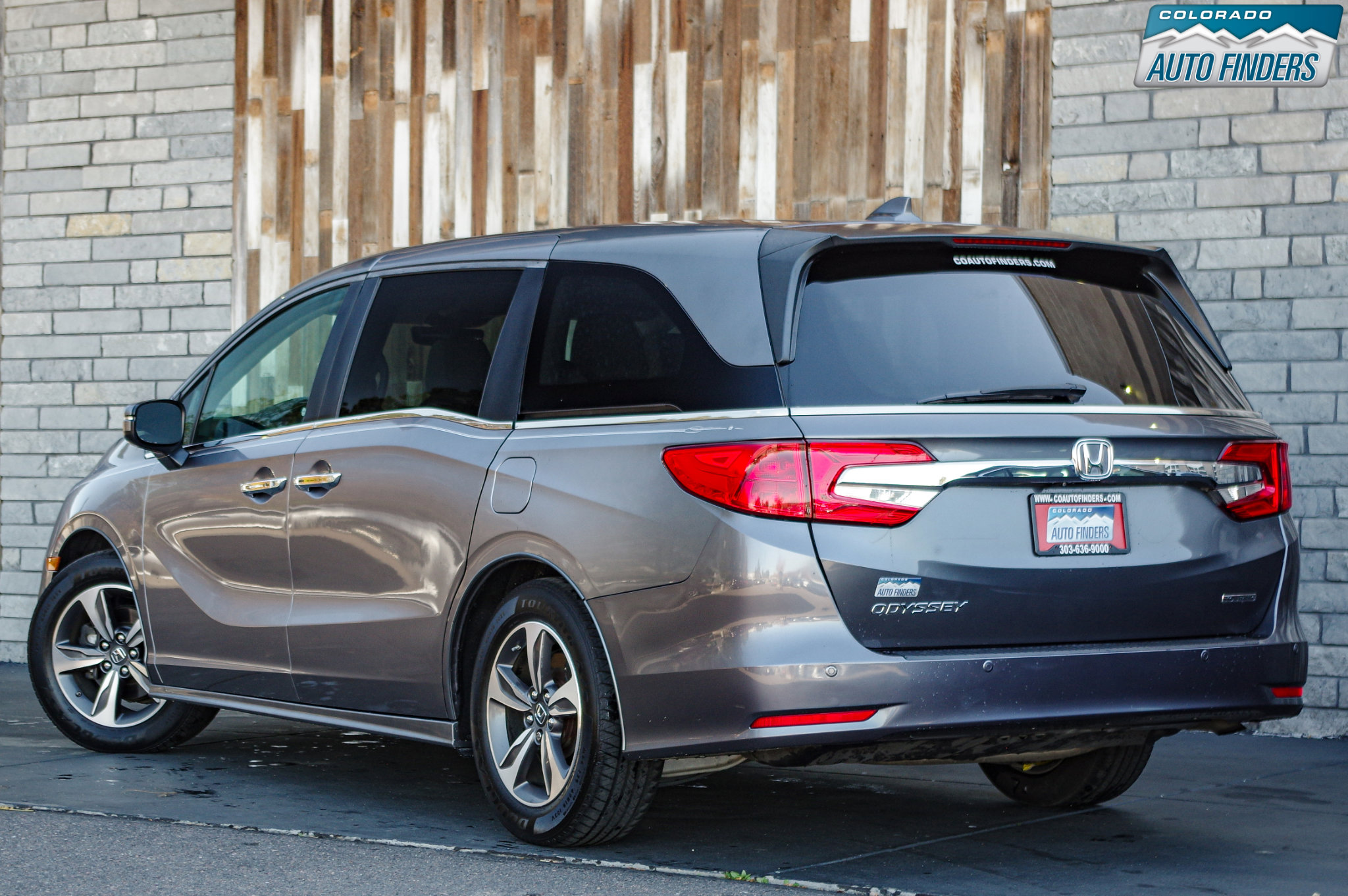 Used 2018 Honda Odyssey Touring image 4