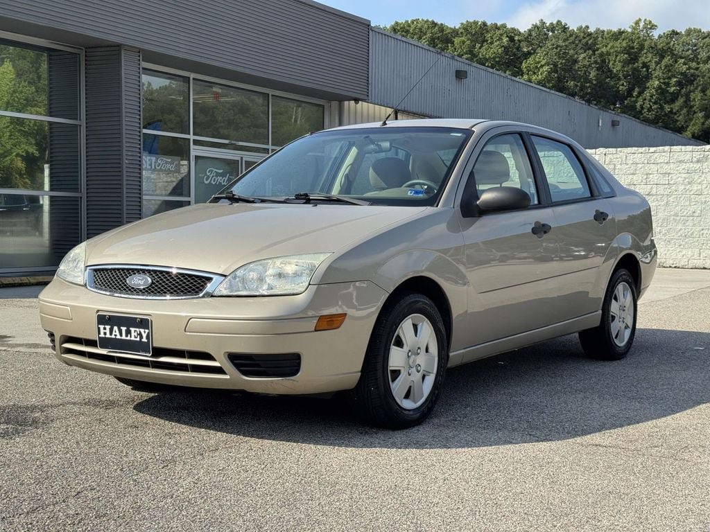 Used 2007 Ford Focus S FWD image 24