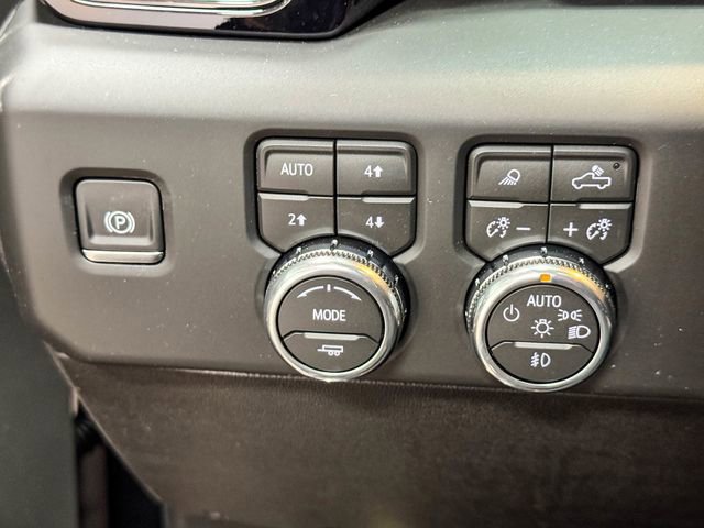 New 2026 GMC Sierra 3500 AT4 w/ AT4 Premium Plus Package image 40