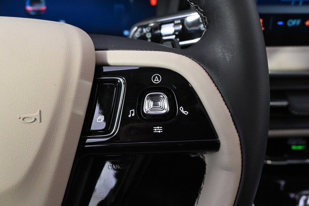 New 2026 Lincoln Corsair Premiere image 35