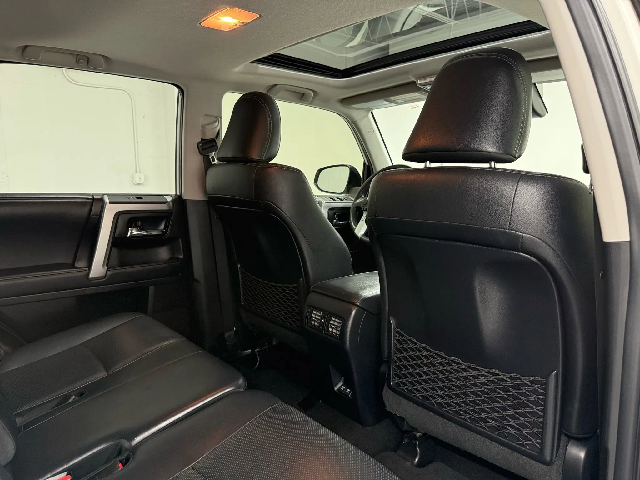 Used 2020 Toyota 4Runner Limited image 15