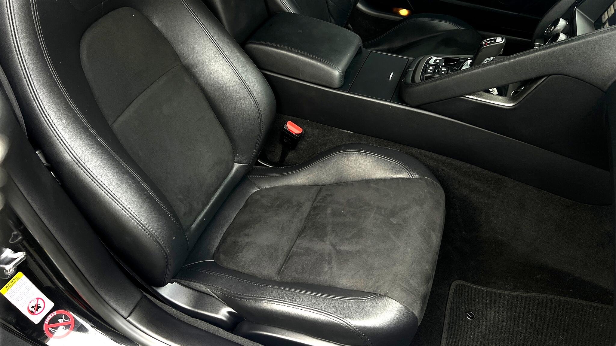 Used 2016 Jaguar F-TYPE S image 37