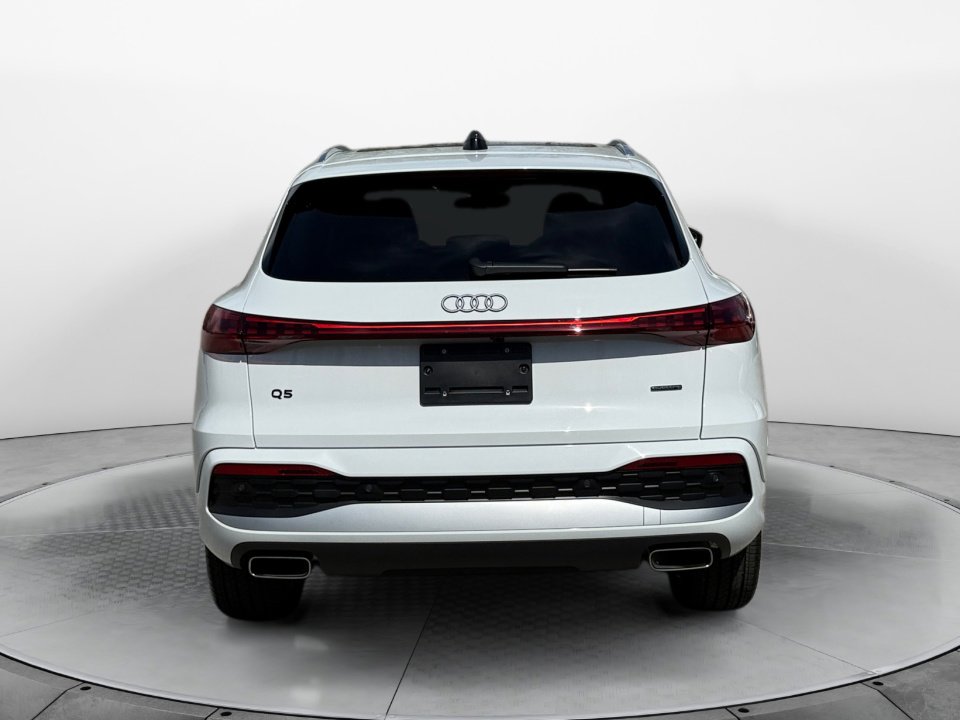 Certified 2025 Audi Q5 Premium Plus w/ Premium Plus image 6