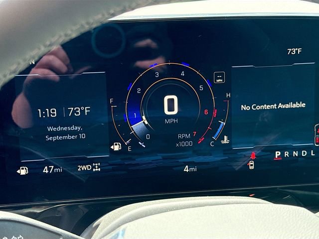 New 2025 Chevrolet Suburban Premier image 13