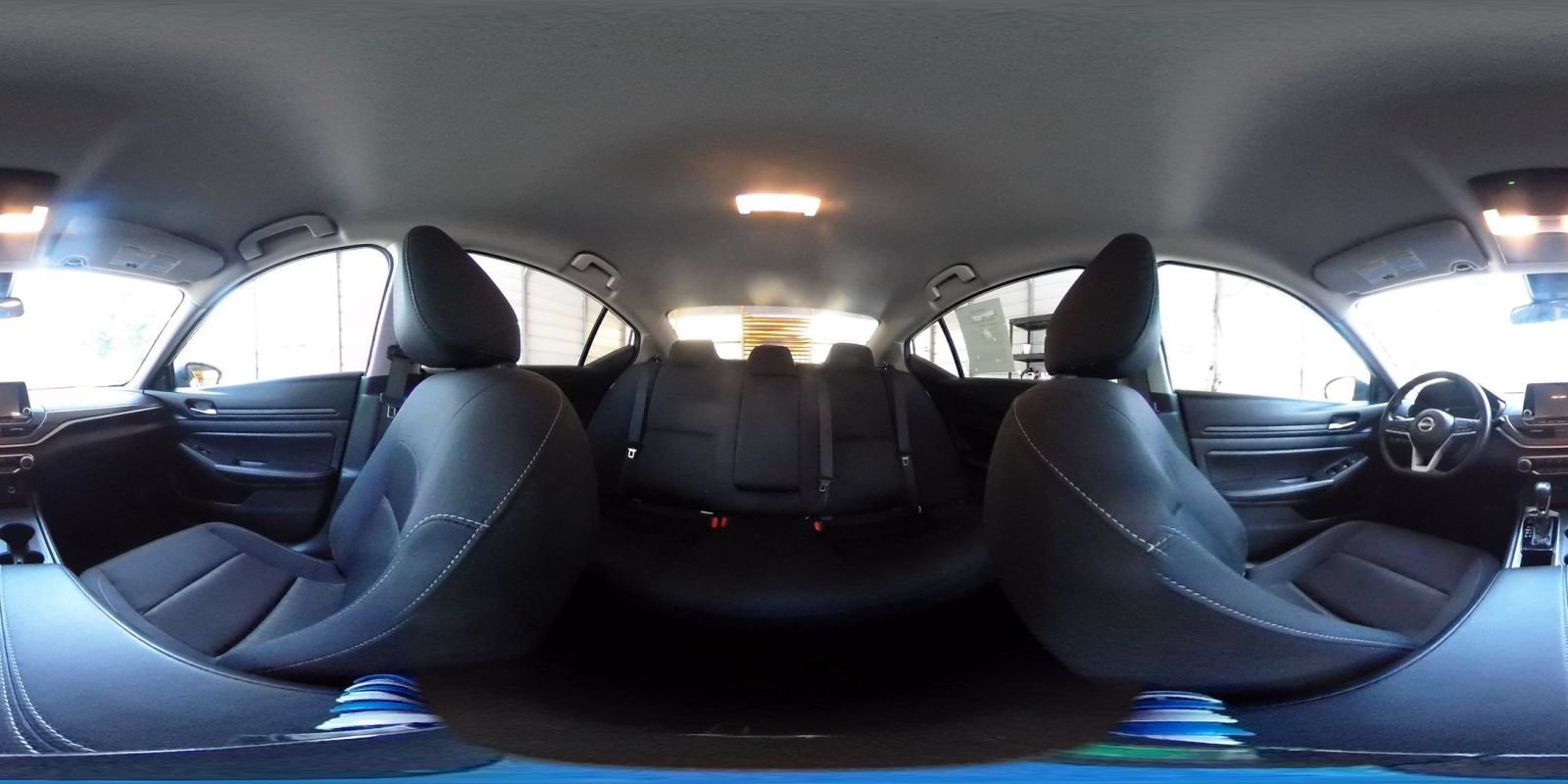 Used 2025 Nissan Altima 2.5 SV FWD image 37