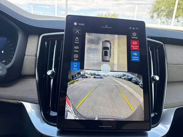 New 2026 Volvo XC90 B5 Plus image 27