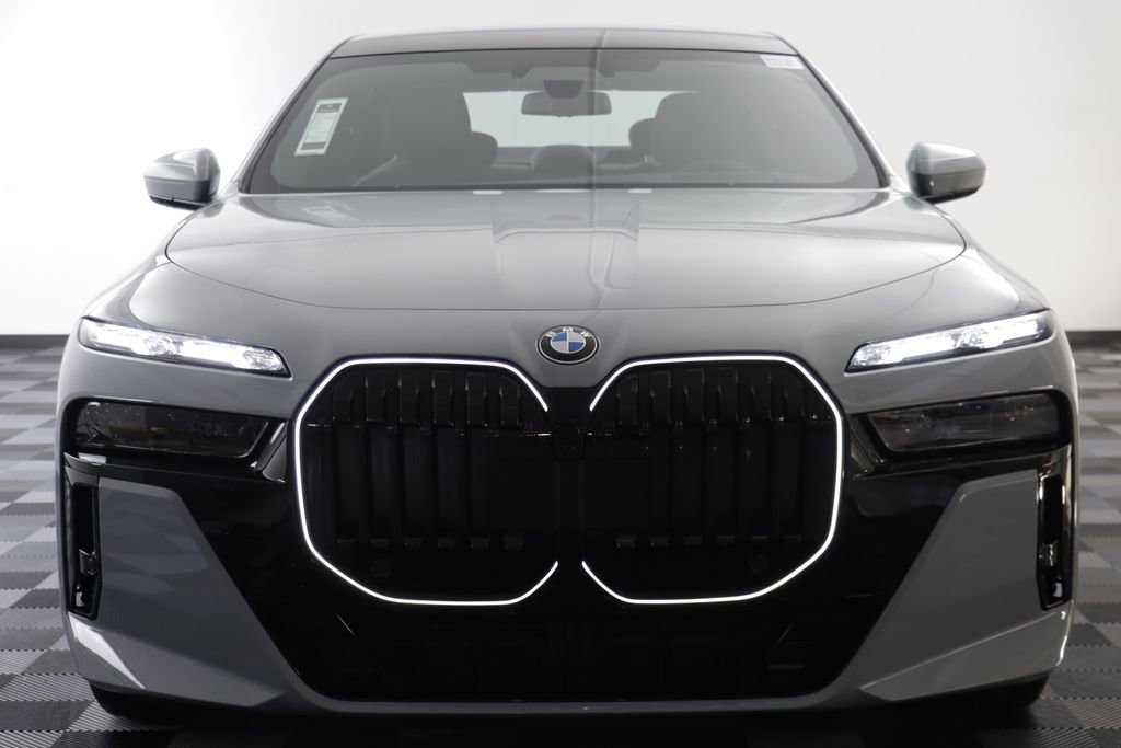 New 2026 BMW 760i xDrive w/ Executive Package AWD/4WD image 24