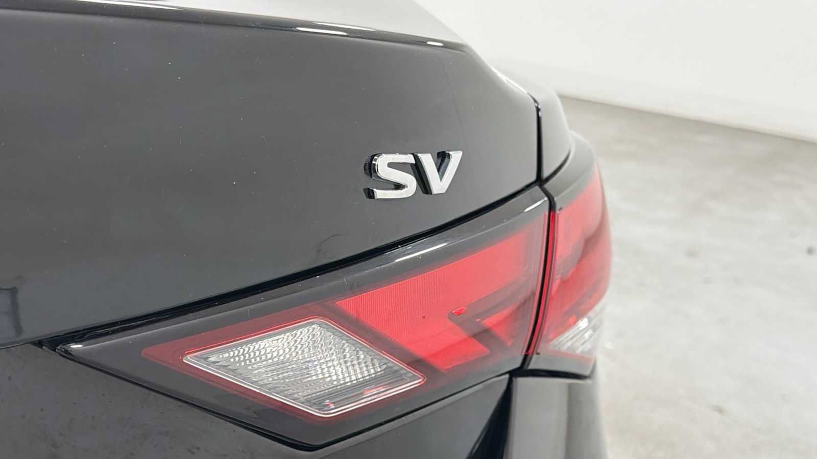 Used 2024 Nissan Sentra SV FWD image 27